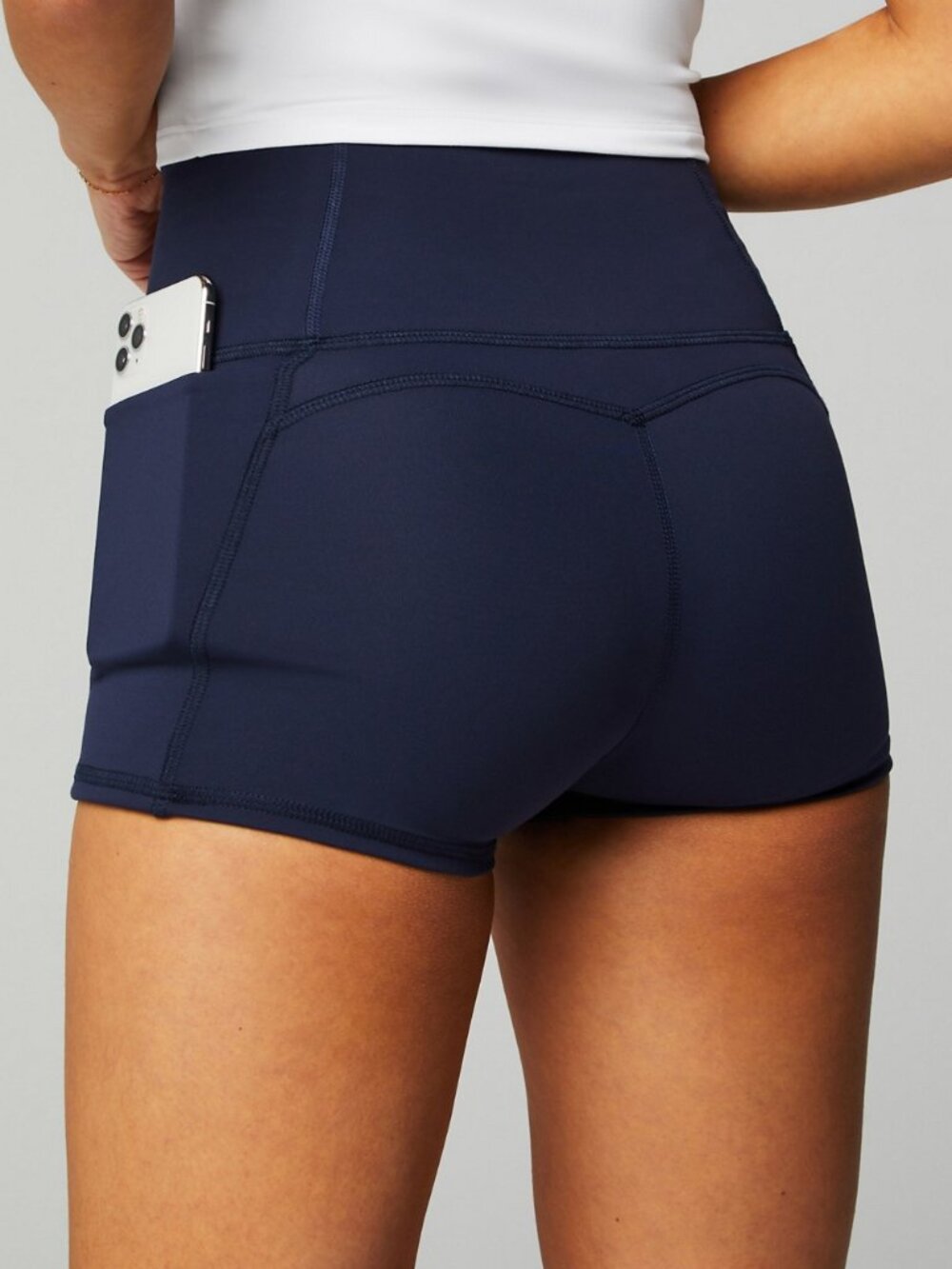 Fabletics Oasis PureLuxe High-Waisted 2'' Short -- Small